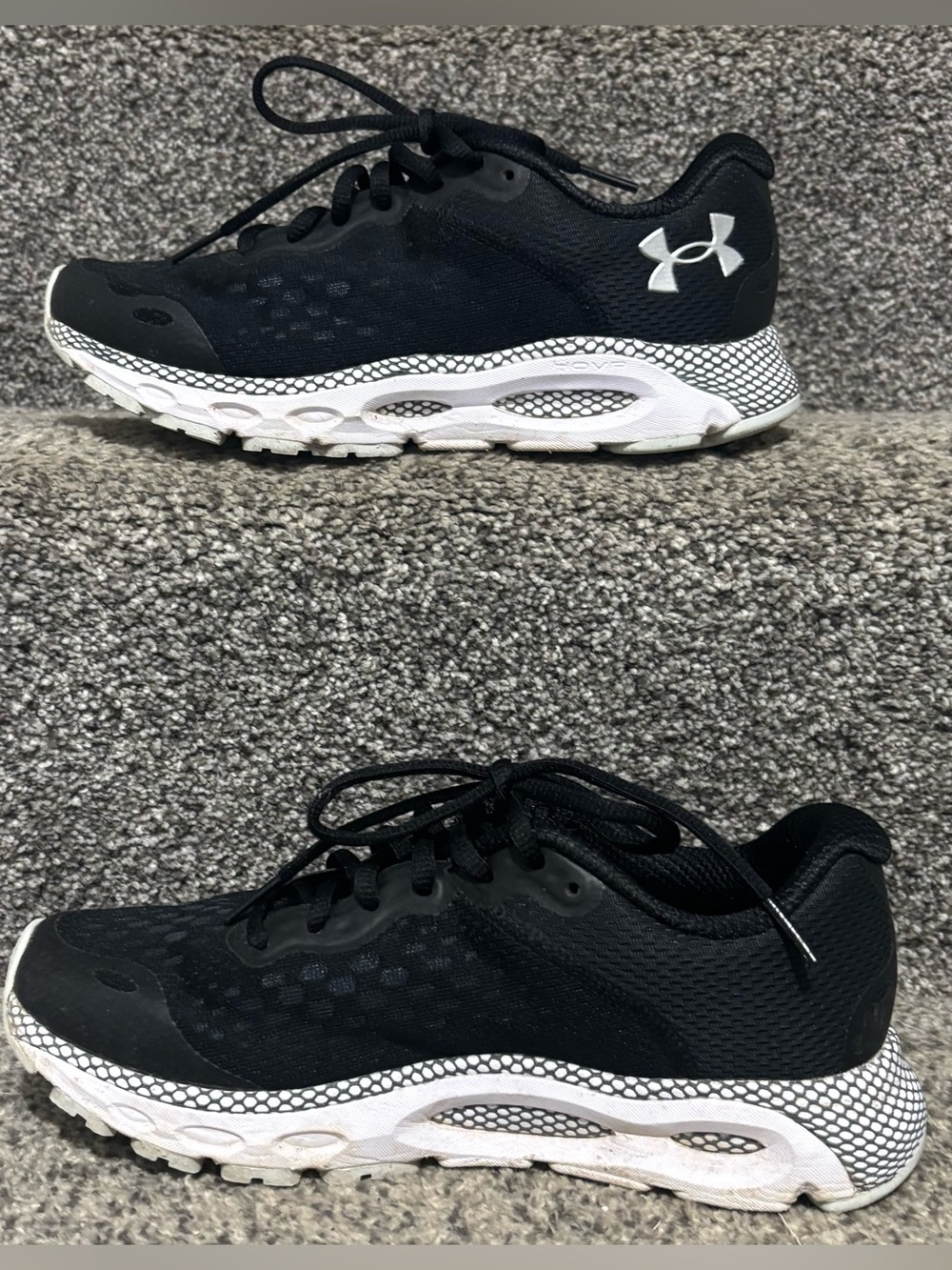 Under Armour Women's HOVR Infinite
3 Running Shoes - Picture 4 of 11